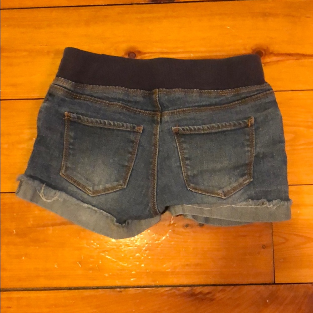Arizona Shorts - Picture 3 of 4
